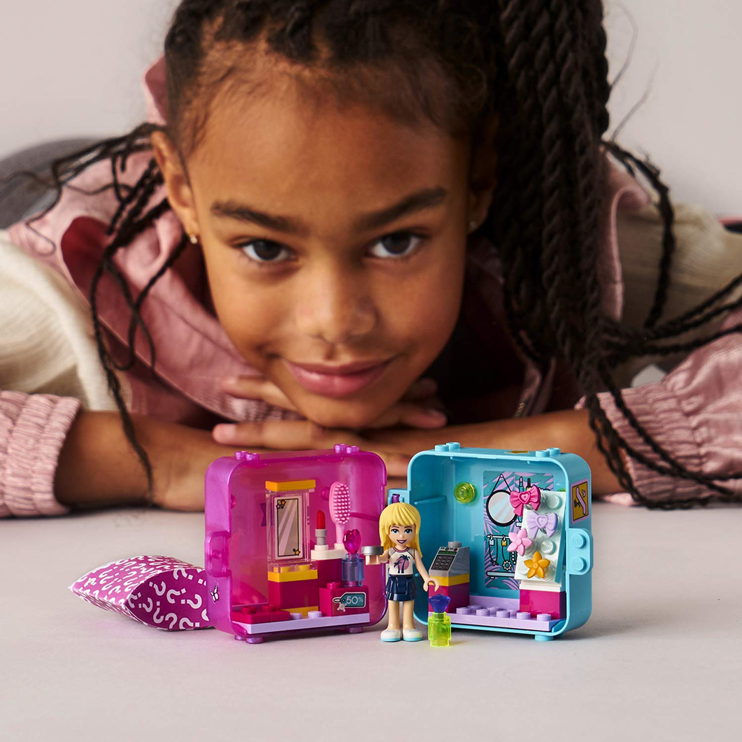 Конструктор LEGO Friends 41406 Магічний Куб Стефані Салон краси, фото №8