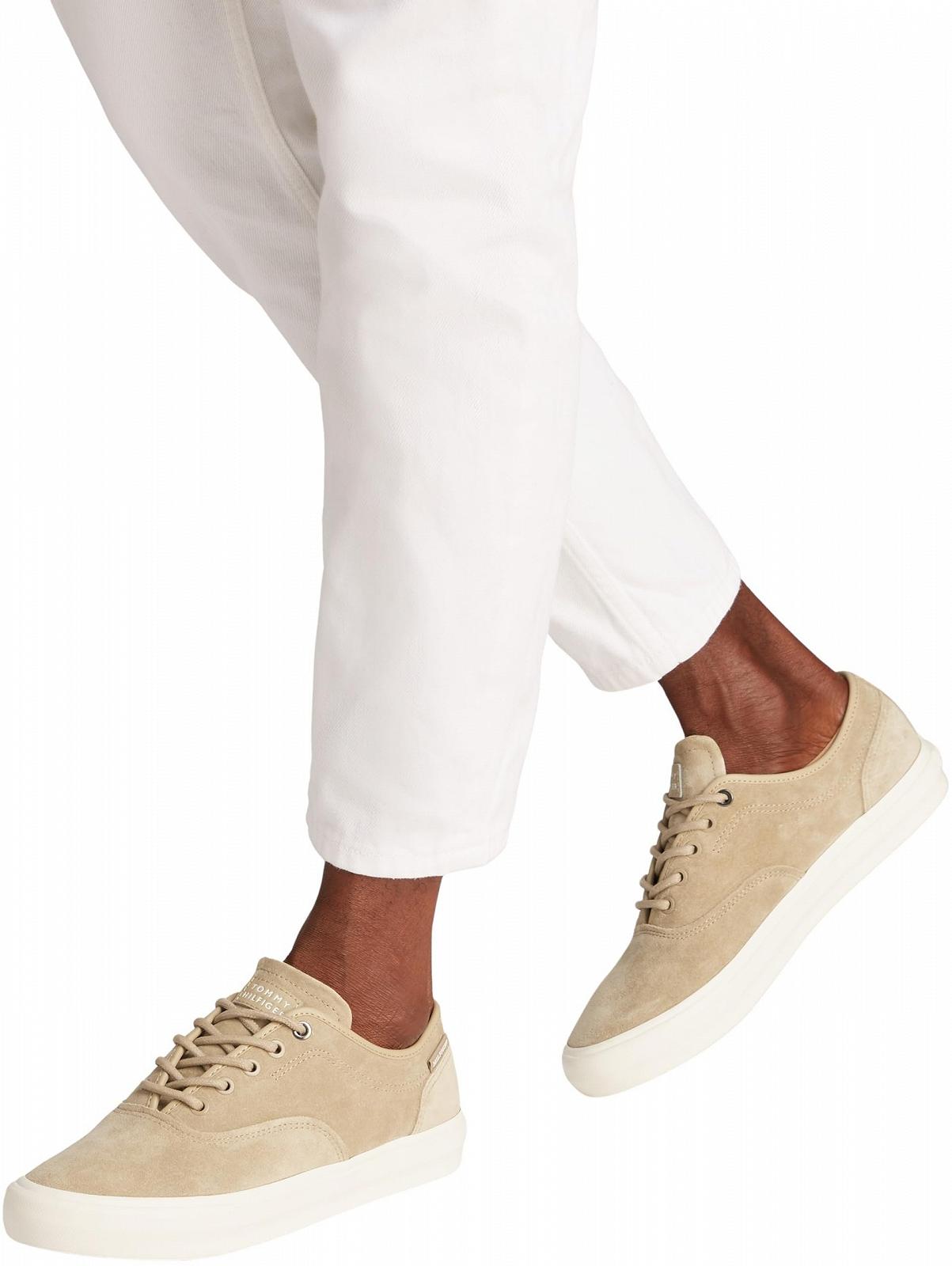 Кеды Tommy Hilfiger Th Hi Vulc Oxford Suede Fm0fm05401, фото №9 Кеды Tommy Hilfiger Th Hi Vulc Oxford Suede Fm0fm05401, фото №9