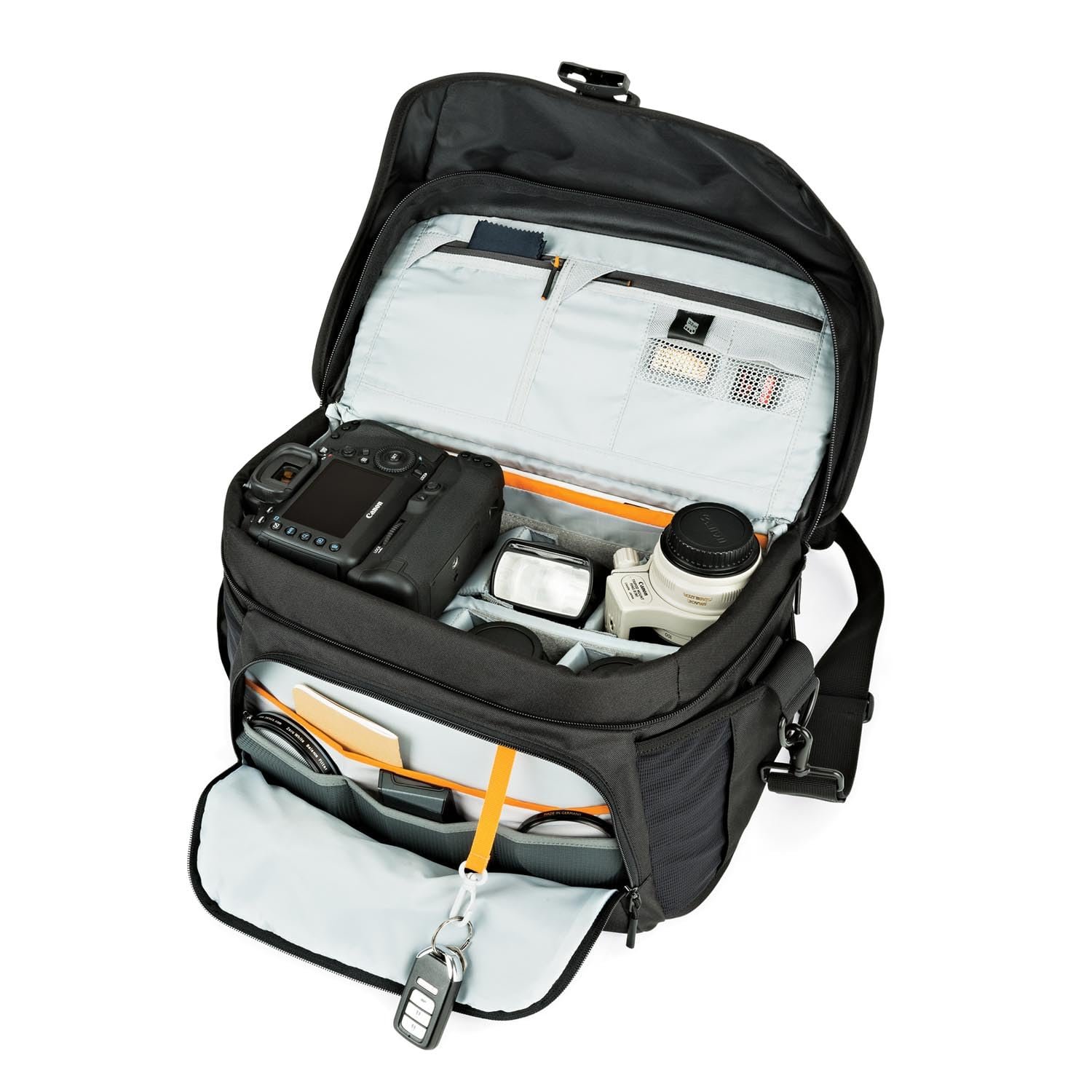 Сумка-мессенджер Lowepro Nova 200 AW II Черная, фото №5 Сумка-мессенджер Lowepro Nova 200 AW II Черная, фото №5