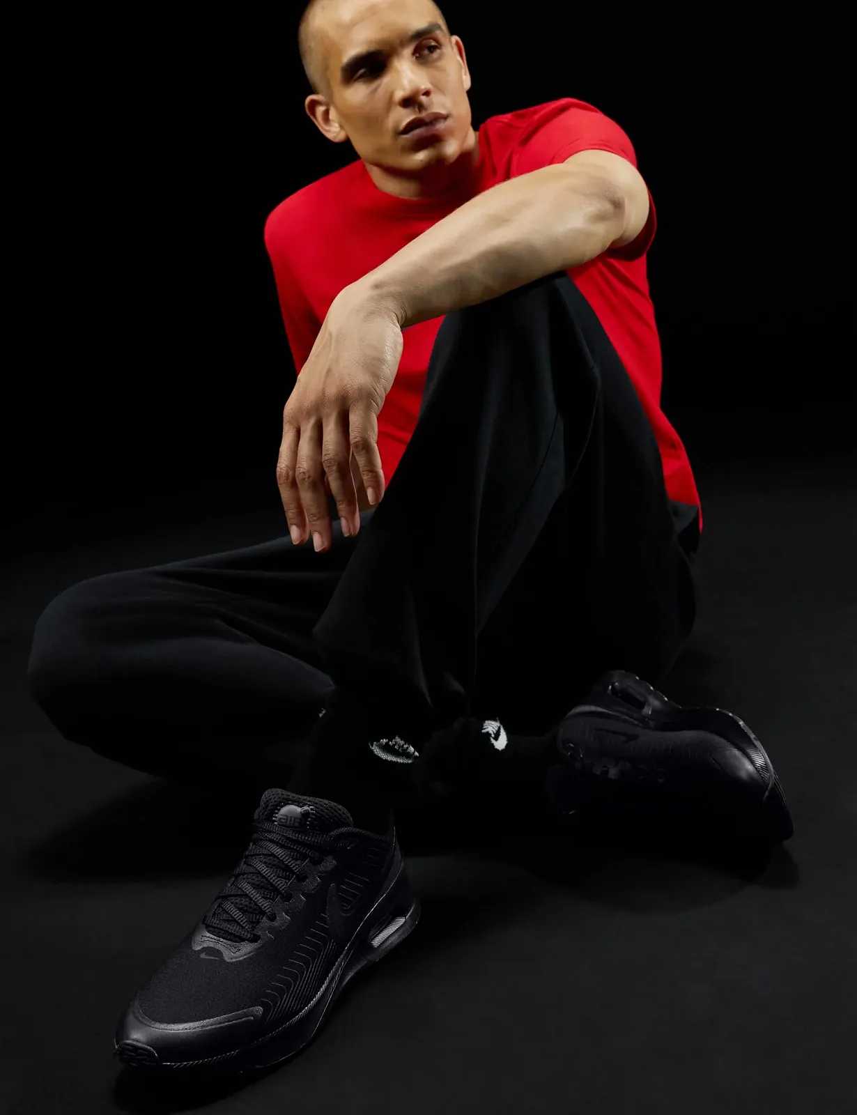 Чоловічі Кросівки Nike Air Max Nuaxis, фото №2 Чоловічі Кросівки Nike Air Max Nuaxis, фото №2