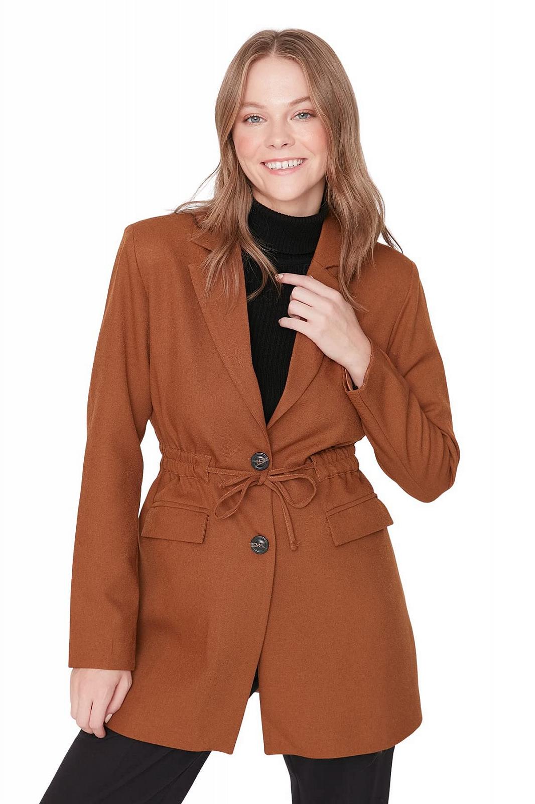 Жакет TRENDYOL стандартной посадки однотонный, фото №1 Жакет TRENDYOL стандартной посадки однотонный, фото №1