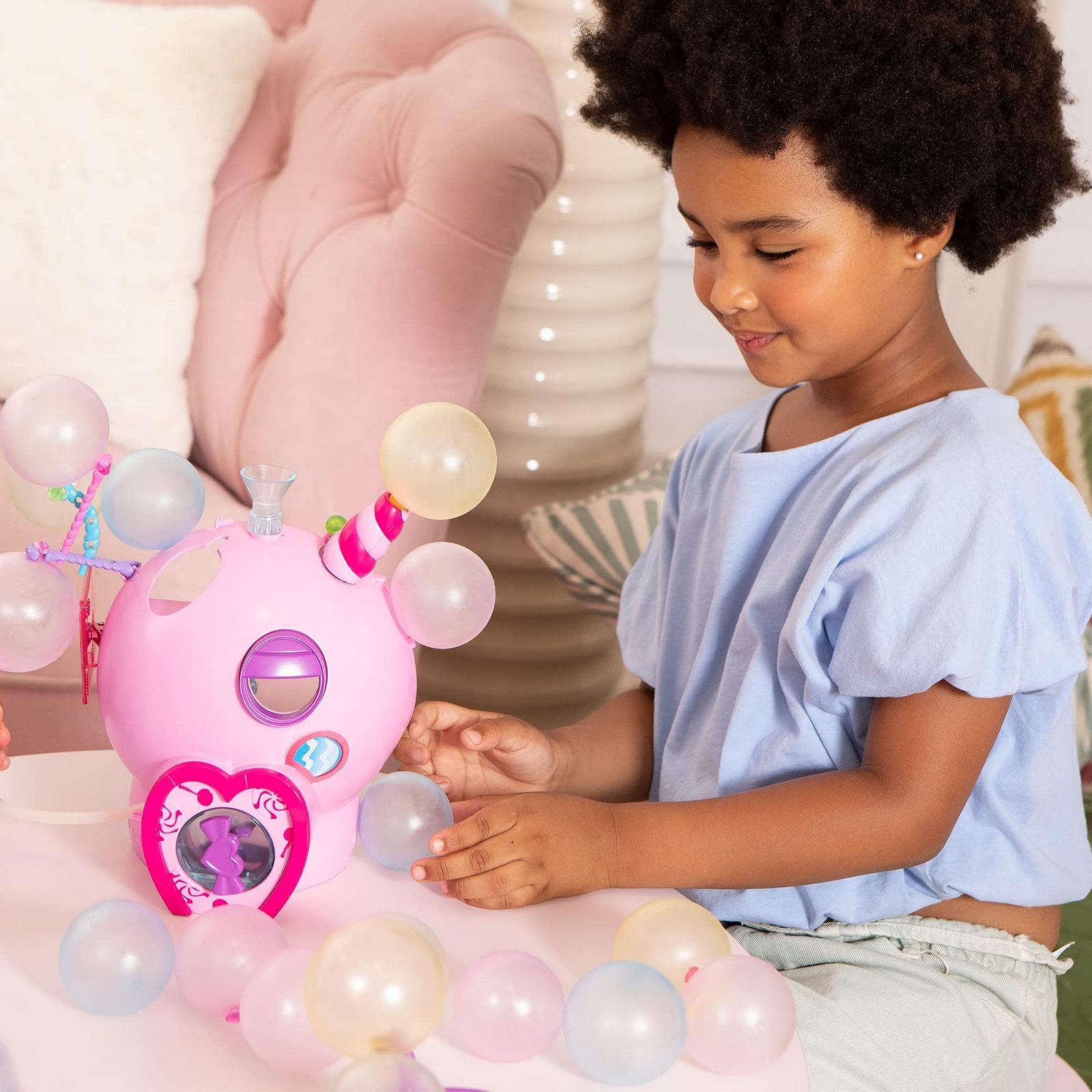 Набор Bubiloons Bubi-Lab для создания и декорирования воздушных шаров с 15 аксессуарами и фигуркой Мила, фото №8 Набор Bubiloons Bubi-Lab для создания и декорирования воздушных шаров с 15 аксессуарами и фигуркой Мила, фото №8