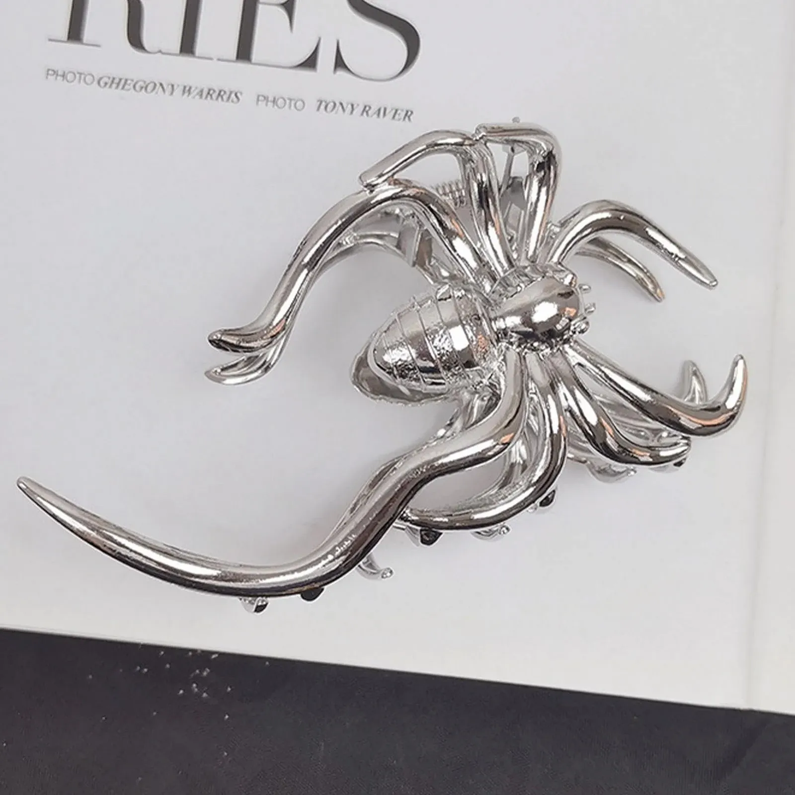 Заколка для волос Euyehn Punk, сплав, коготь, Хэллоуин, в форме паука, фото №3 Заколка для волос Euyehn Punk, сплав, коготь, Хэллоуин, в форме паука, фото №3