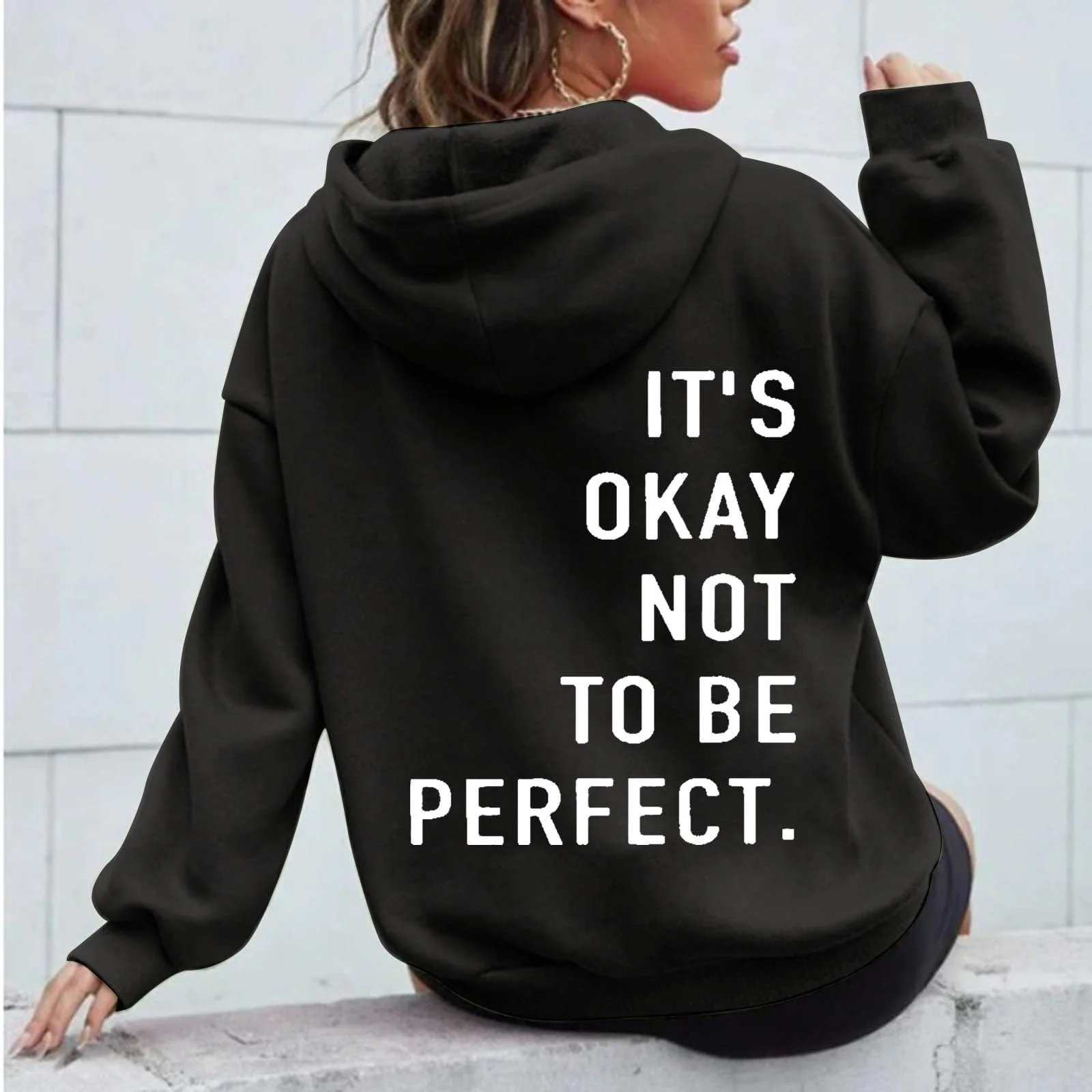 Женский Худи с надписью "It's Ok Not To Be Perfect", фото №2