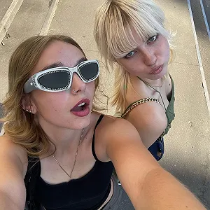 Сонцезахисні окуляри Y2K LJCZKA Wrap Around Rhinestone для жінок та чоловіків, модні овальні synthetic.ua - Фото 1