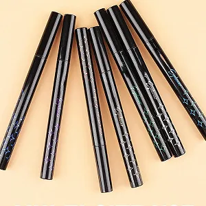 Рідка Підводка для очей з блискітками synthetic.ua - Фото 1