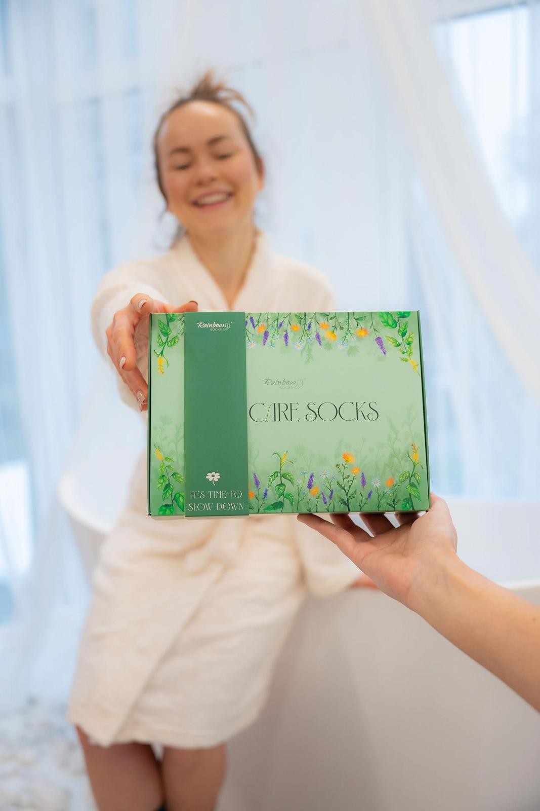 Носки Rainbow Socks Self Care Box - Набор носков для ухода за собой для женщин, которые ценят свою внешность - 2 пары, фото №7