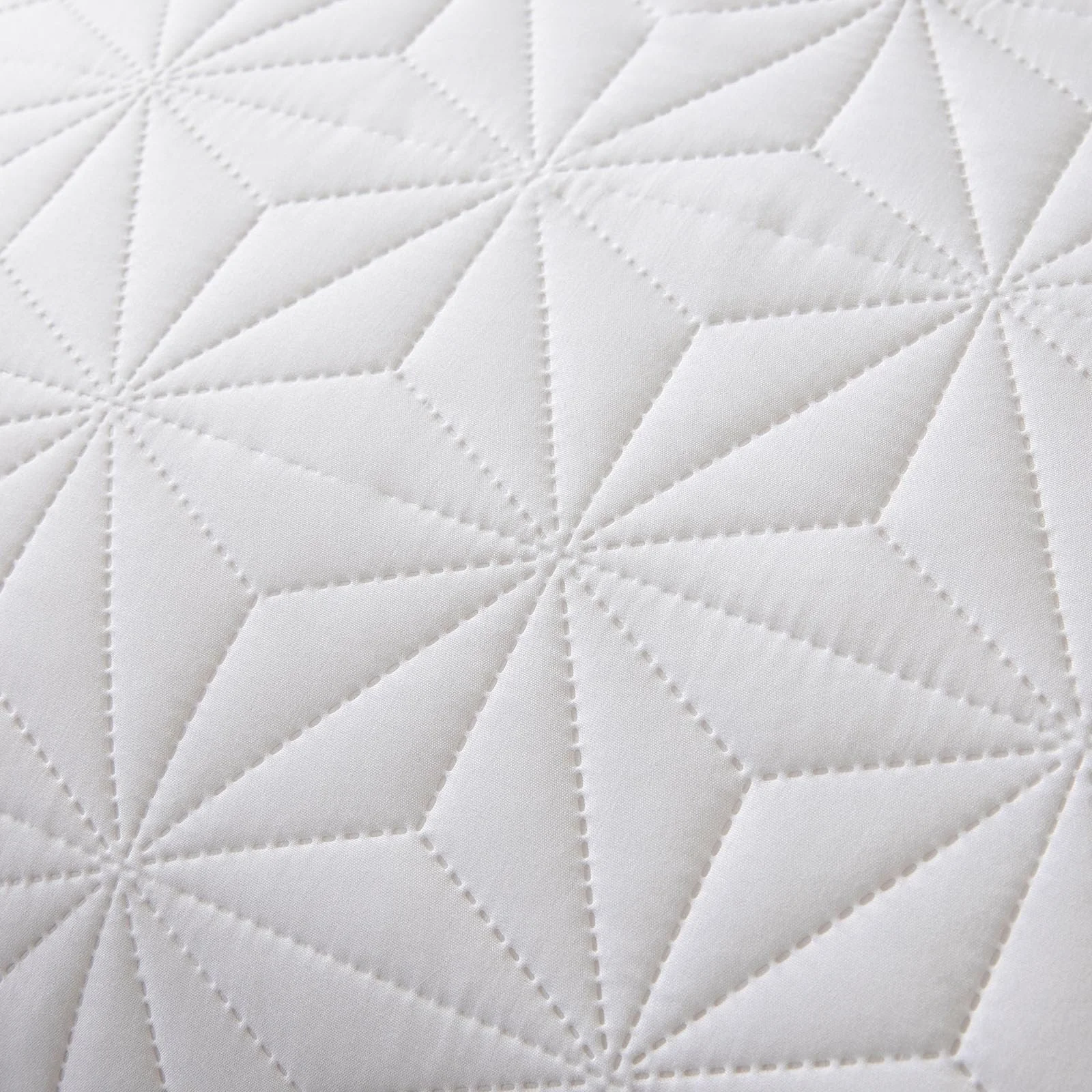 Покривало на ліжко Whale Flotilla 220 x 240 см з 2 наволочками, фото №4 Покривало на ліжко Whale Flotilla 220 x 240 см з 2 наволочками, фото №4