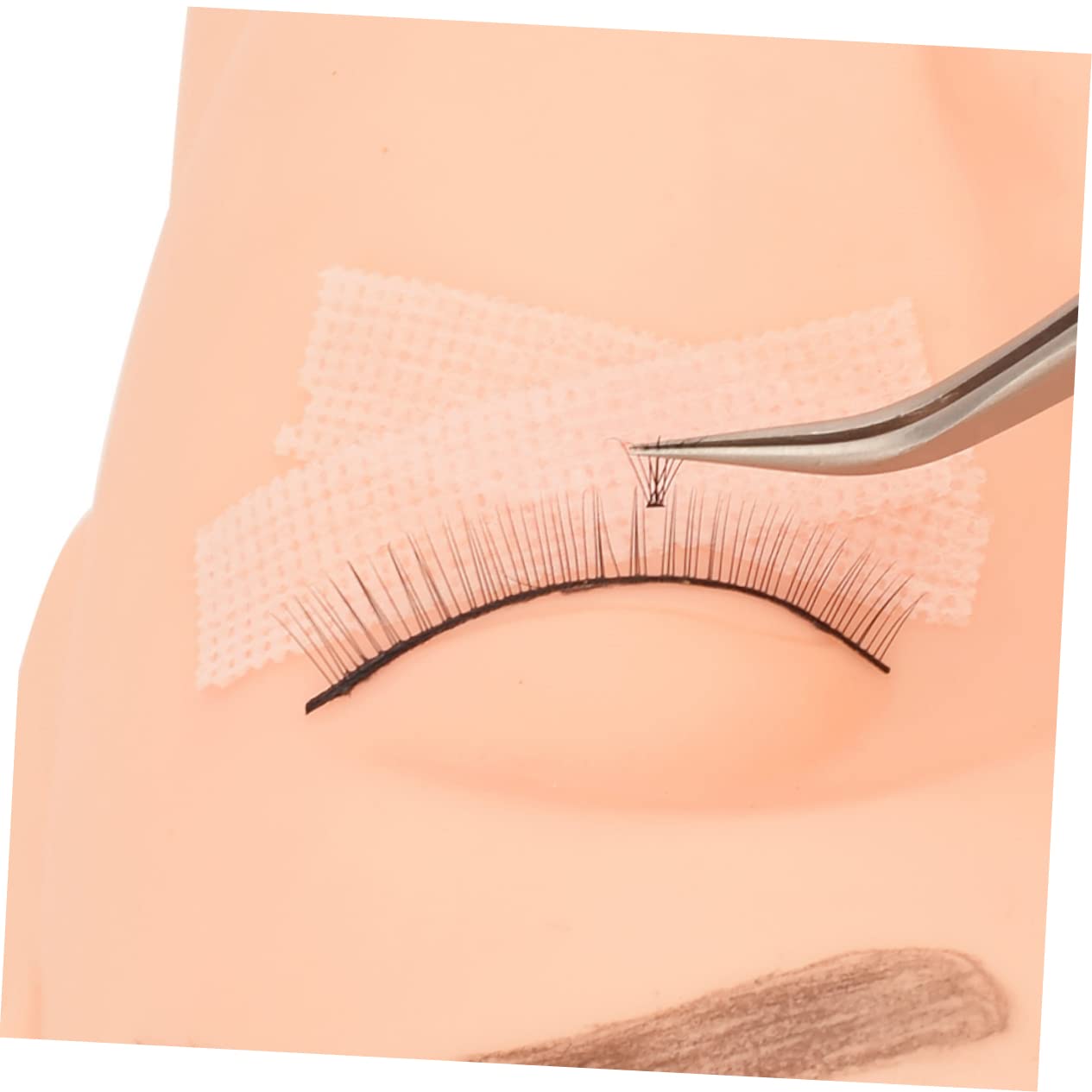 Лента для ресниц Angoily Набор 150 шт. Дышащая лента для ресниц Microporous, фото №3 Лента для ресниц Angoily Набор 150 шт. Дышащая лента для ресниц Microporous, фото №3