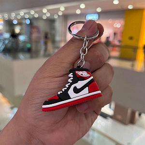 Брелок кроссовок Найк Nike Джордан красный на рюкзак, ключи 3,5 см - Фото 1