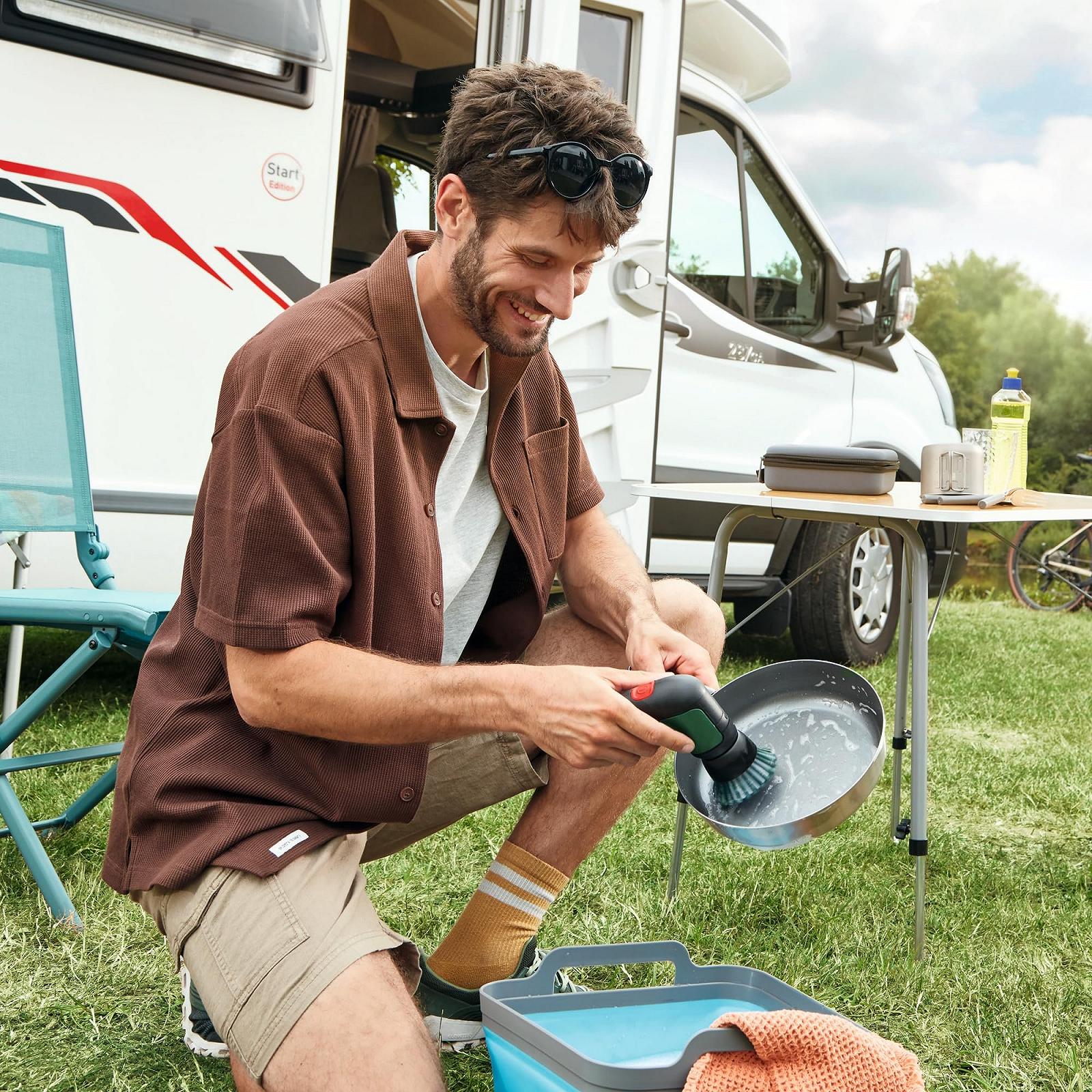 Электрическая щетка Bosch UniversalBrush 3.6 V с зарядным устройством и 4 насадками, фото №5
