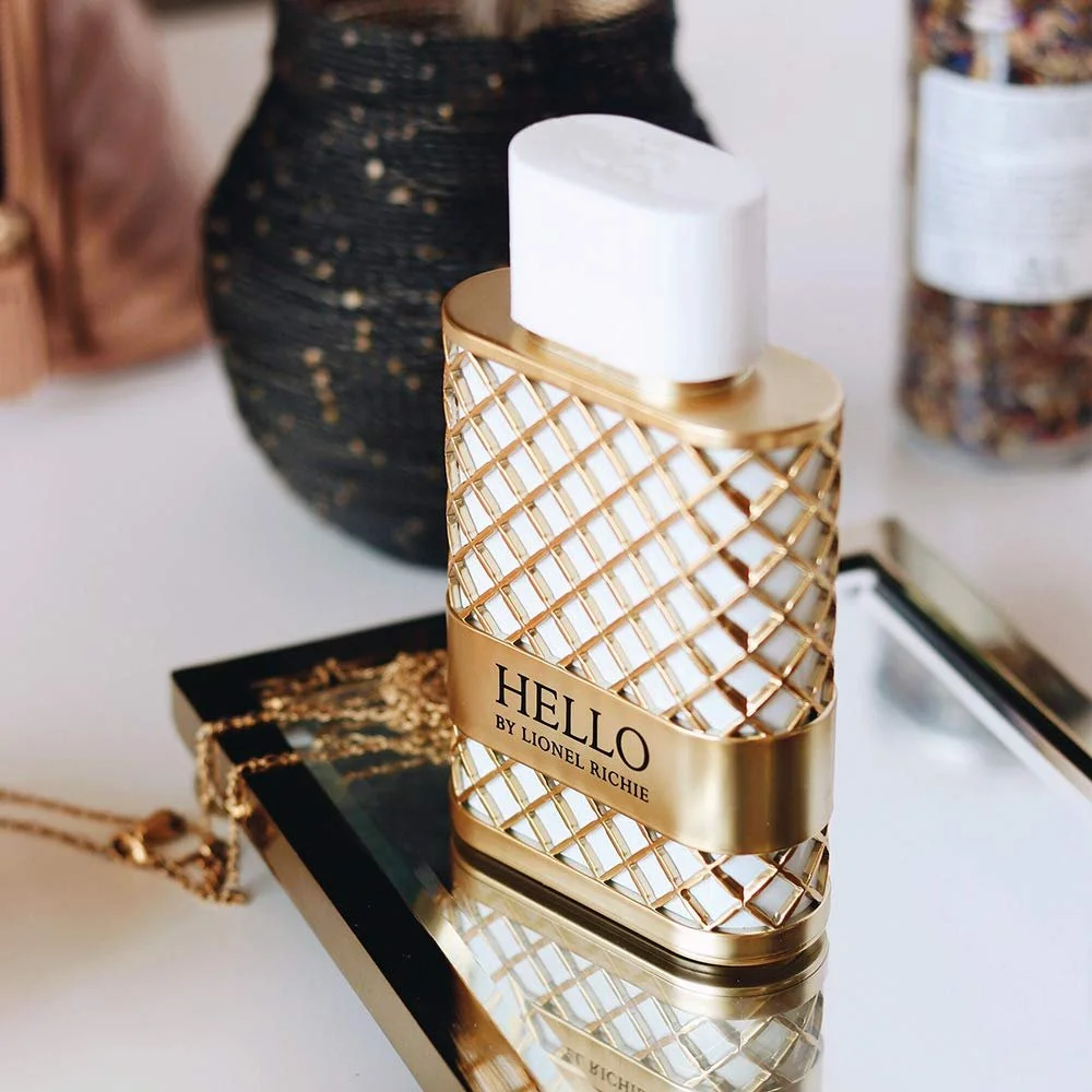 Парфумована вода Lionel Richie Hello For Women Спрей, фото №6 Парфумована вода Lionel Richie Hello For Women Спрей, фото №6