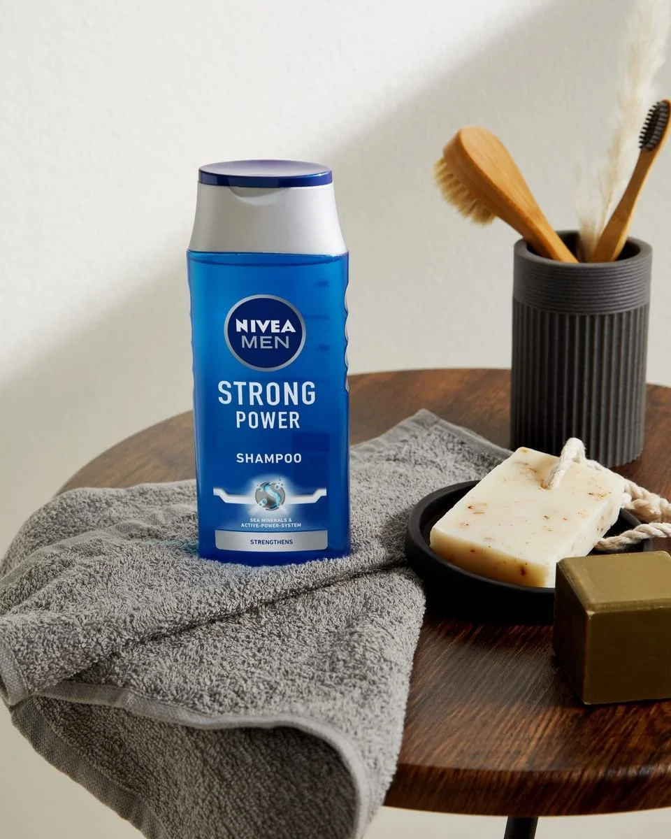 Шампунь NIVEA MEN Strong Power для зміцнення волосся з морськими мінералами, 250 мл, фото №5 Шампунь NIVEA MEN Strong Power для зміцнення волосся з морськими мінералами, 250 мл, фото №5