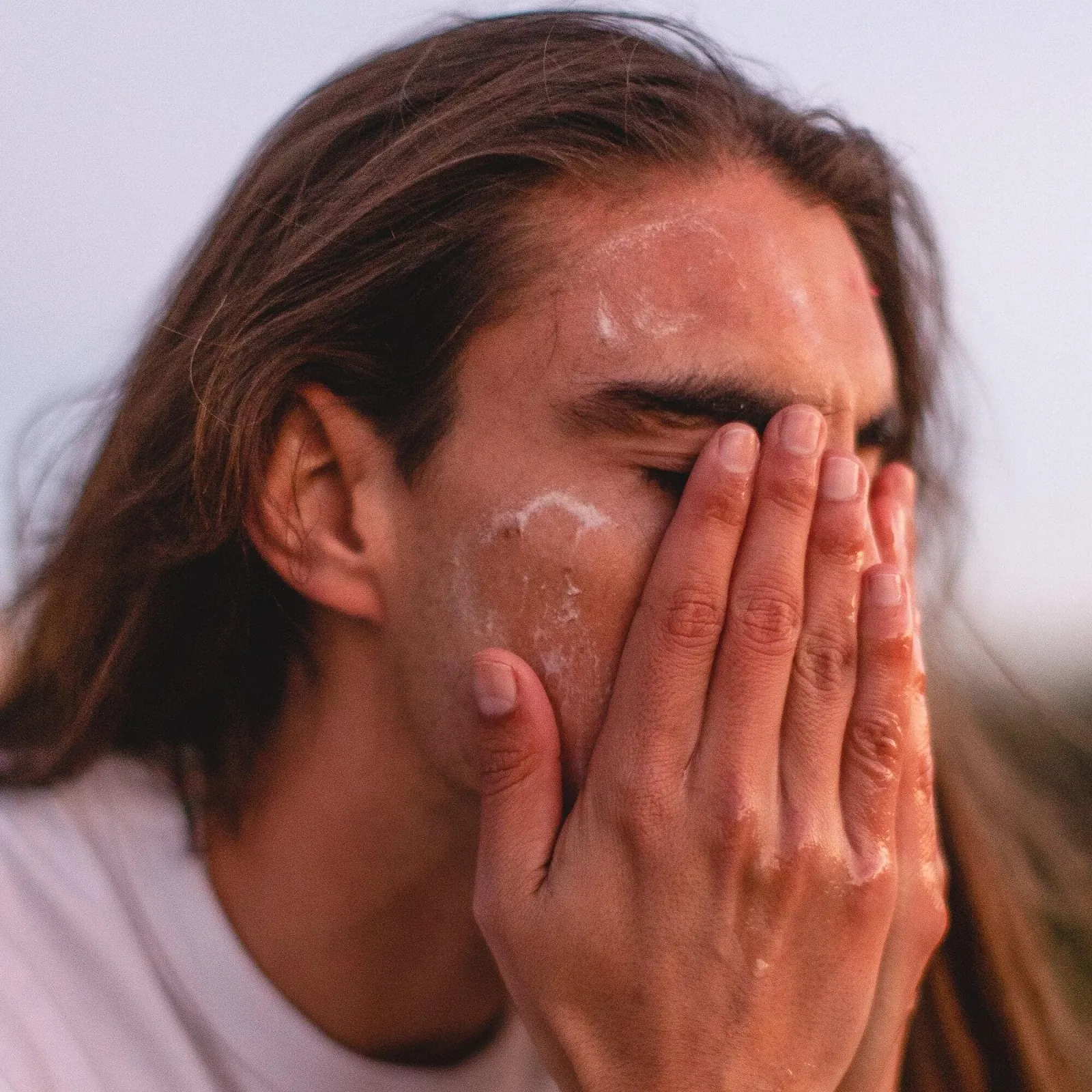 Очищающее средство для лица MYSTIC Daily для мужчин с салициловой кислотой, растительной гиалуроновой кислотой и чайным деревом для гладкой кожи без напряжения мягко удаляет загрязнения, грязь и жир, фото №5 Очищающее средство для лица MYSTIC Daily для мужчин с салициловой кислотой, растительной гиалуроновой кислотой и чайным деревом для гладкой кожи без напряжения мягко удаляет загрязнения, грязь и жир, фото №5