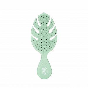 Гребінець Wet Brush Go Green Mini Detangler для волосся, дорожній розмір, ультрам'які щетинки Intelliflex, зелений - Фото 1