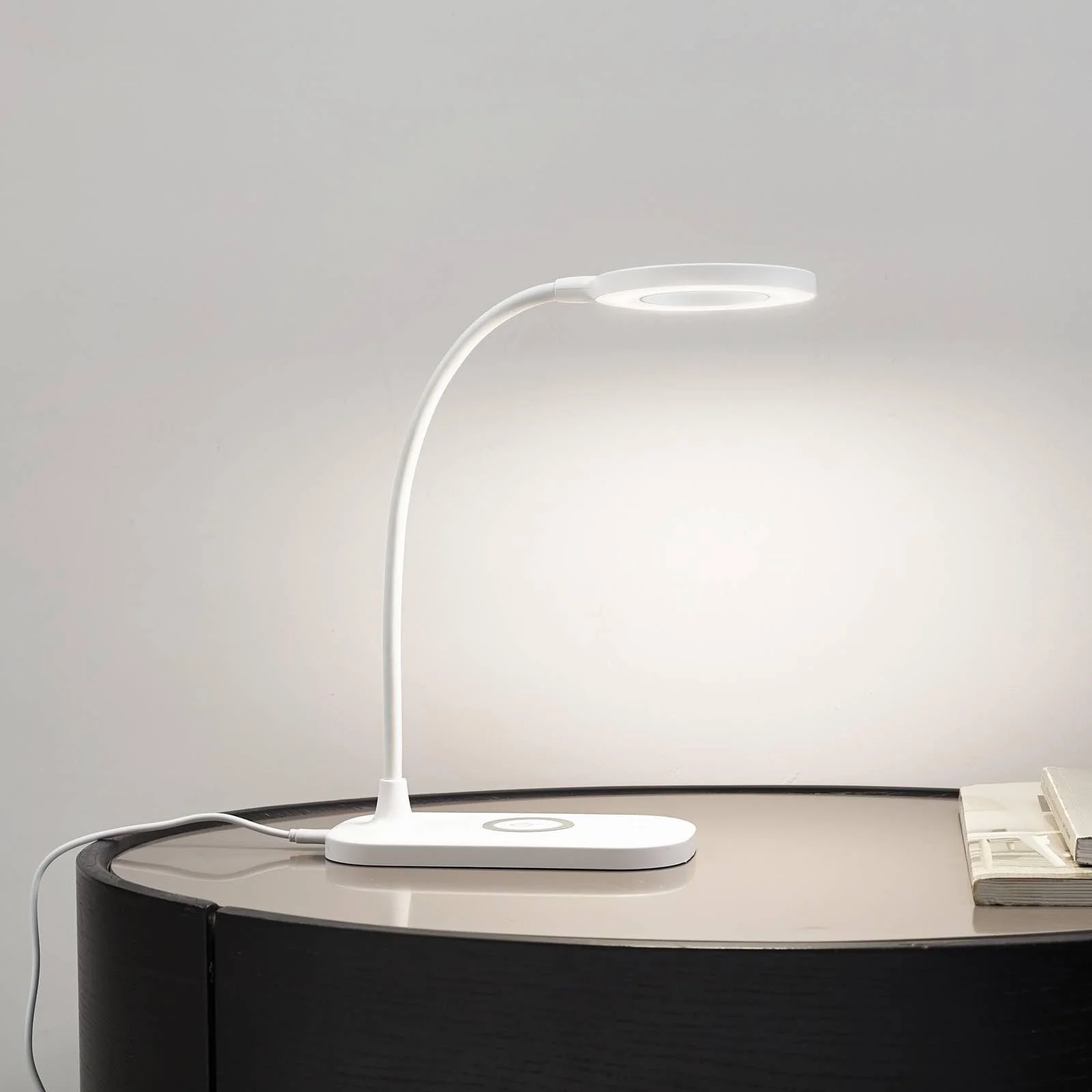 Настільна лампа Lindby Siona LED Dimmable Біла, фото №2