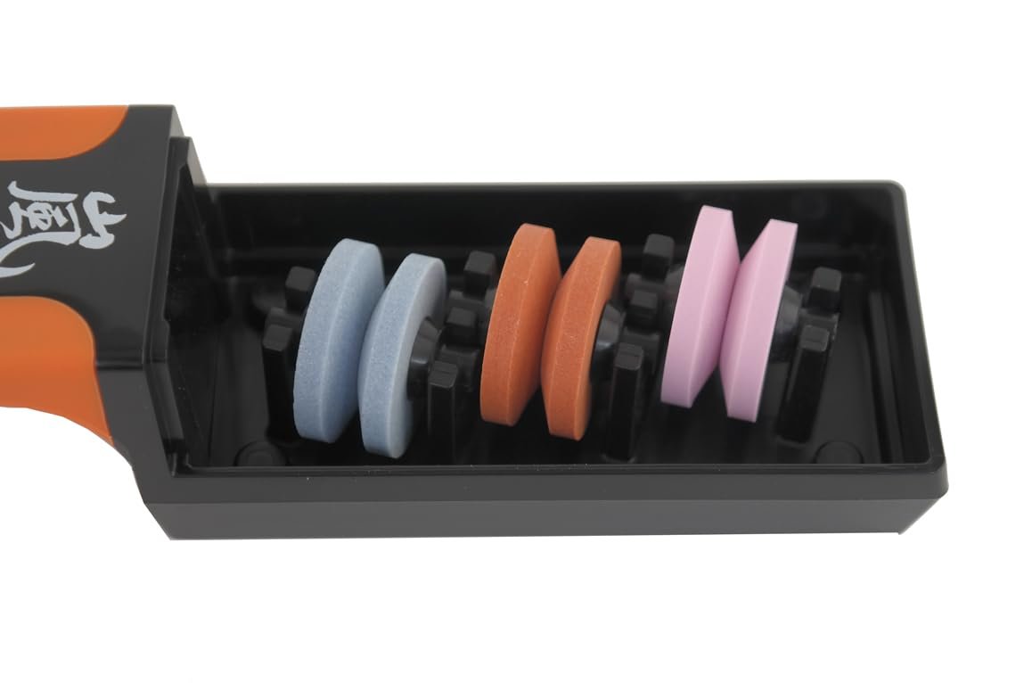 Точилка для ножів Yaxell з 3 шліфувальними роликами Coarse/Medium/Fine, фото №2 Точилка для ножів Yaxell з 3 шліфувальними роликами Coarse/Medium/Fine, фото №2