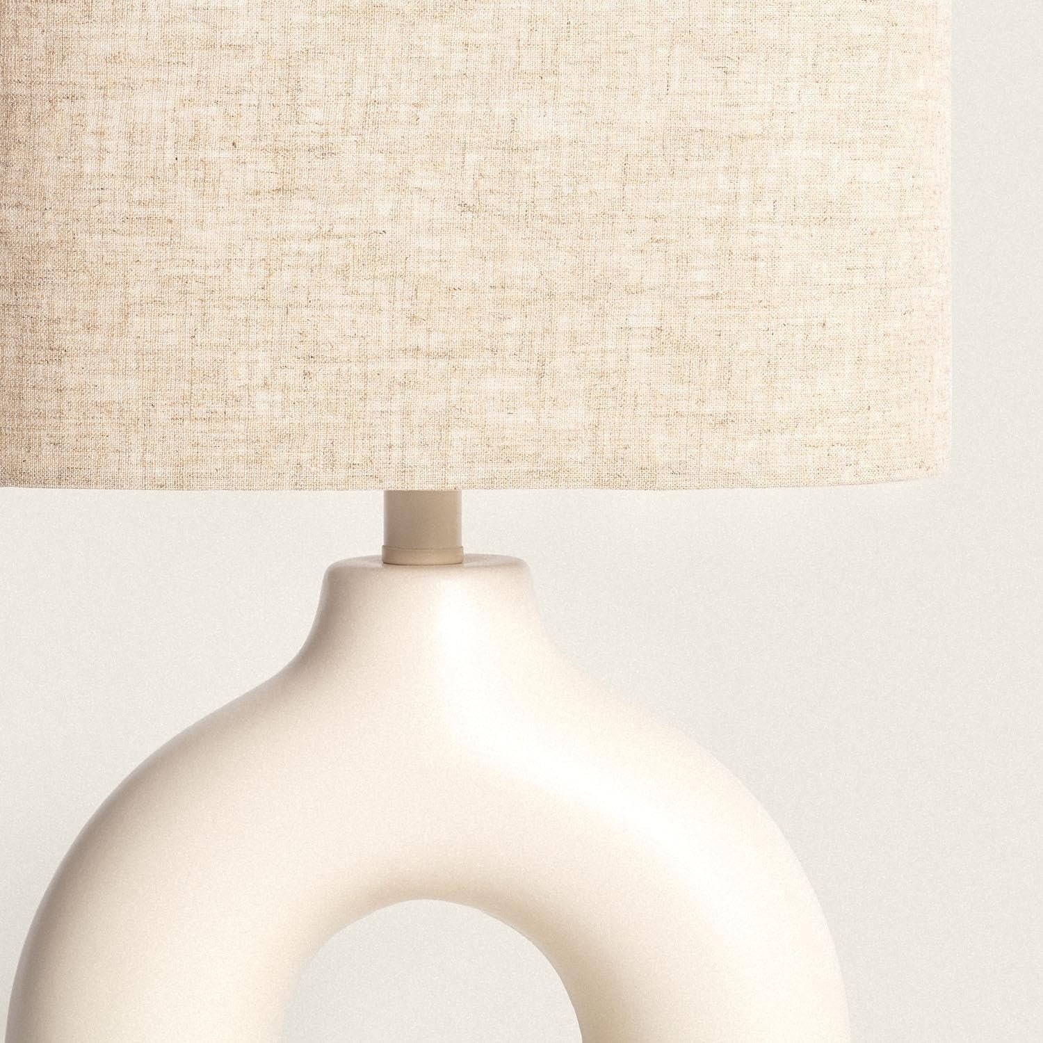 Настільна лампа LEDKIA LIGHTING Memphis Ceramic & Fabric E27 IP20 Бежева, фото №4