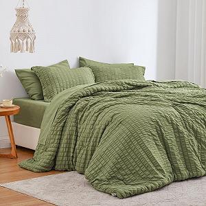 Постільна білизна Freyamy Seersucker 135 x 200 см, 2 предмети, оливково-зелена, з тисненими смужками, текстурована, однотонна, з мікрофібри з начосом, підковдра на блискавці та 1 наволочка 80 x 80 см synthetic.ua - Фото 1