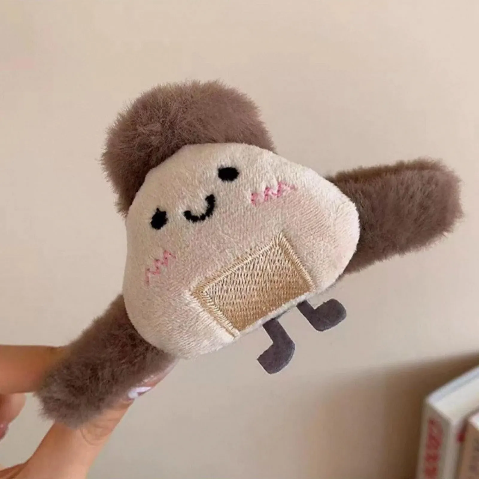 Заколка для волосся Пухнаста, фото №8 Заколка для волосся Пухнаста, фото №8