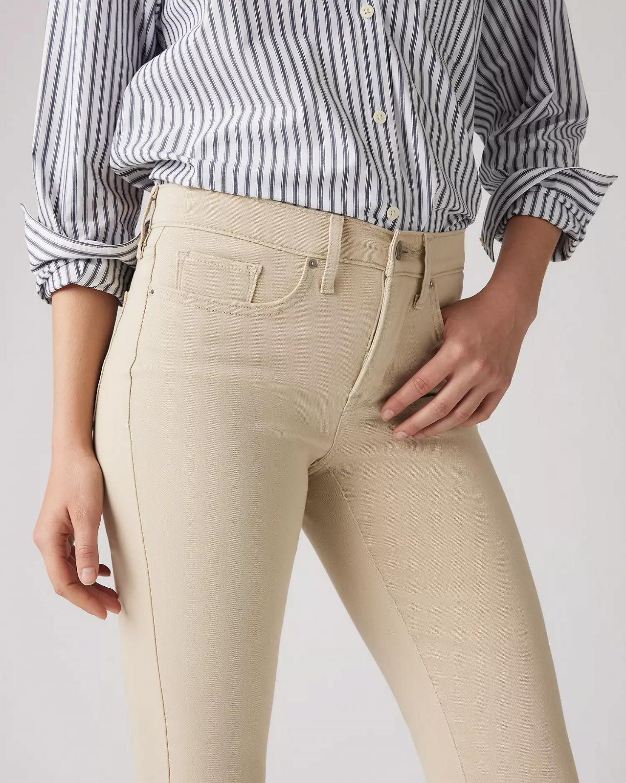 Женские джинсы Levis - 314 Shaping Straight Face Away - 28, фото №5