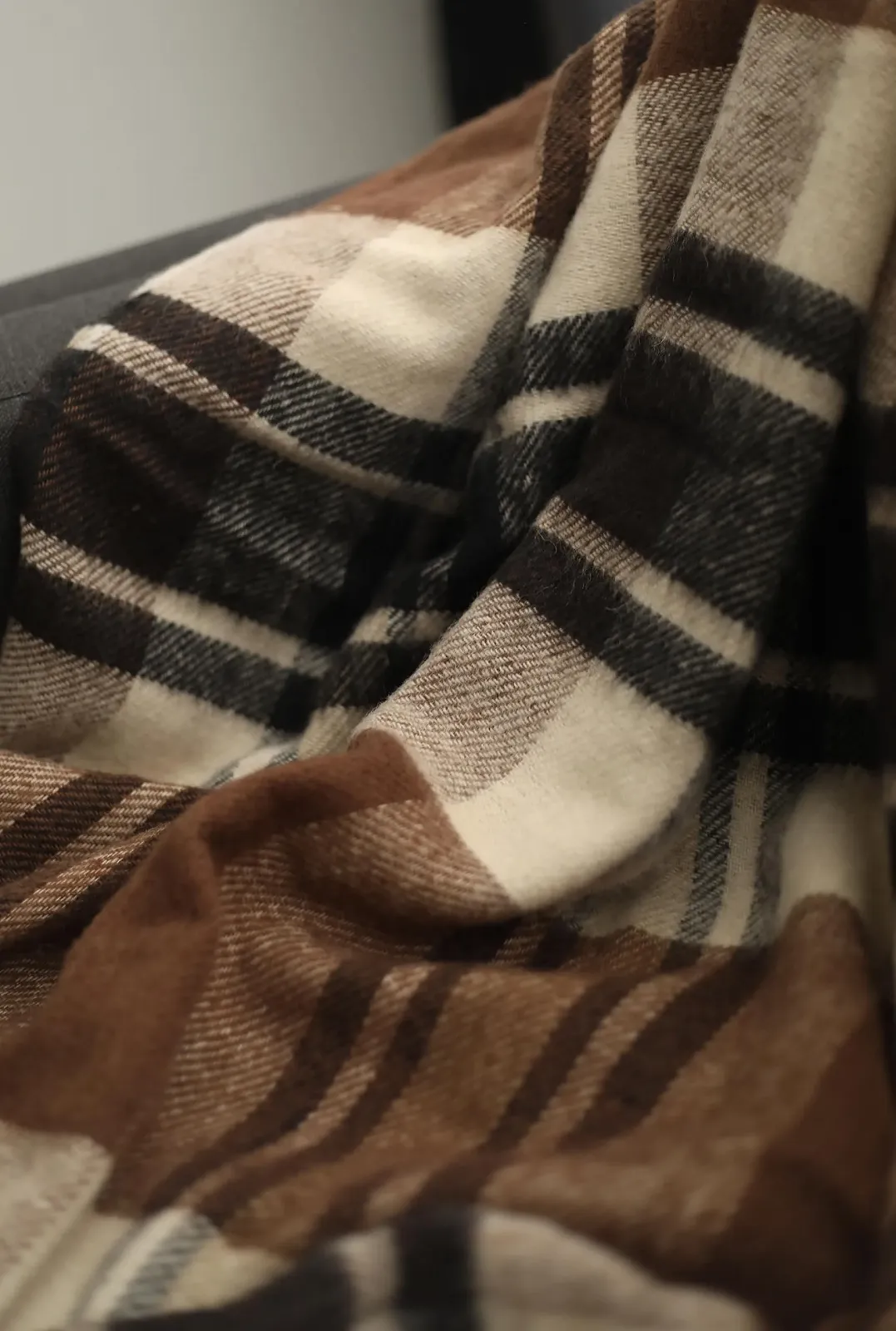 Плед Ярослав Luxury Вовняний, Коричневий в Клітинку, М'який та Теплий (140 x 200 см), фото №2