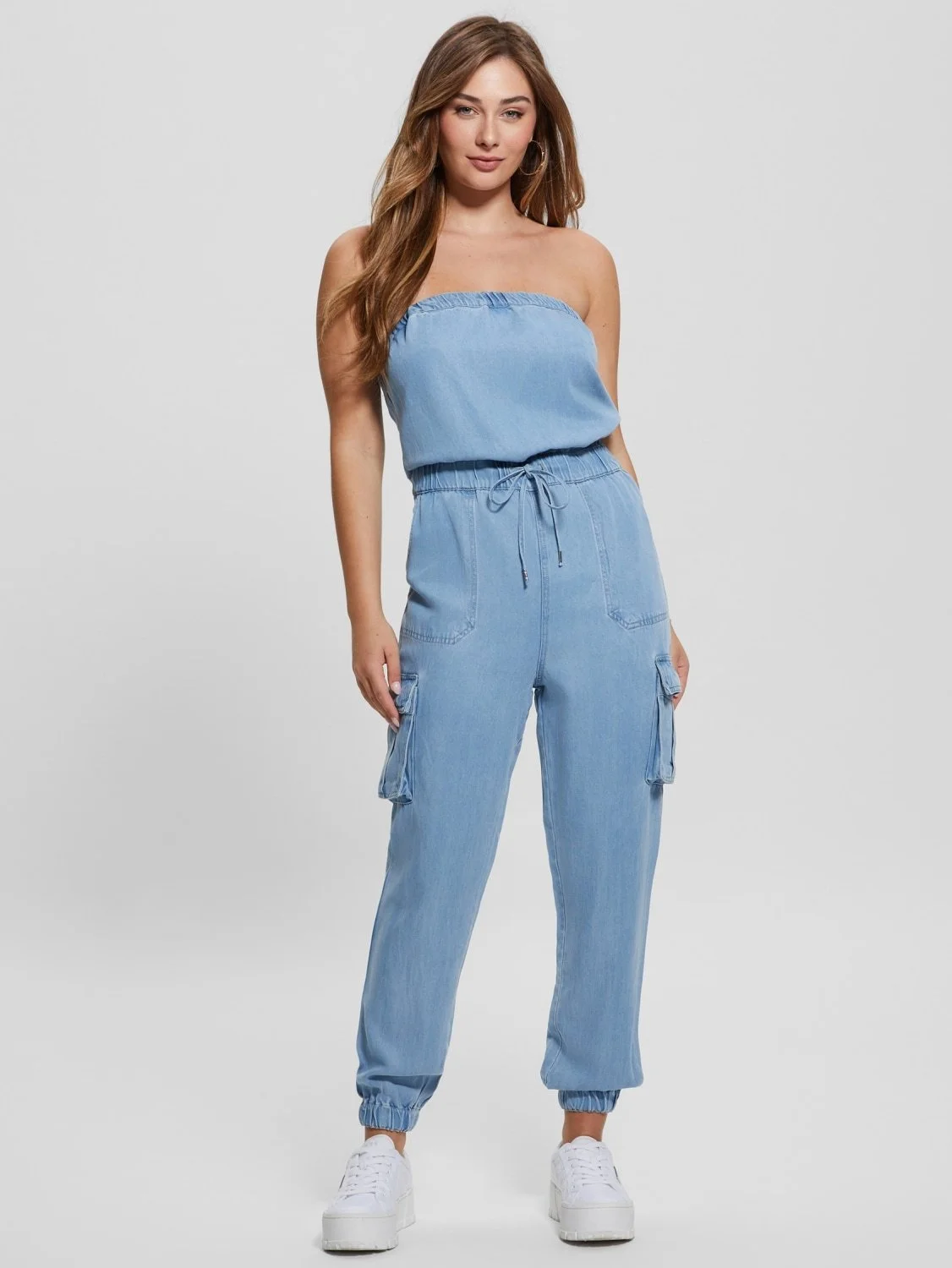 Жіночий джинсовий комбінезон GUESS Lucia / Блакитний / Розмір S, фото №1 Жіночий джинсовий комбінезон GUESS Lucia / Блакитний / Розмір S, фото №1