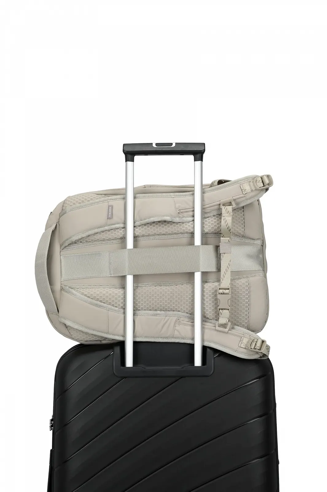Рюкзак для ноутбука Travelite VENTURE LINE Durable Nylon Shoe Compartment Trolley Clip On Classic Песочный, фото №9 Рюкзак для ноутбука Travelite VENTURE LINE Durable Nylon Shoe Compartment Trolley Clip On Classic Песочный, фото №9