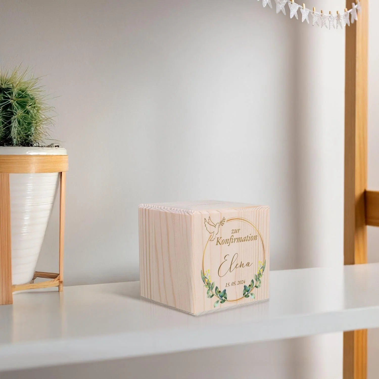 Скарбничка дерев'яна GRAVURZEILE Dove Gold з металевим замком, фото №4