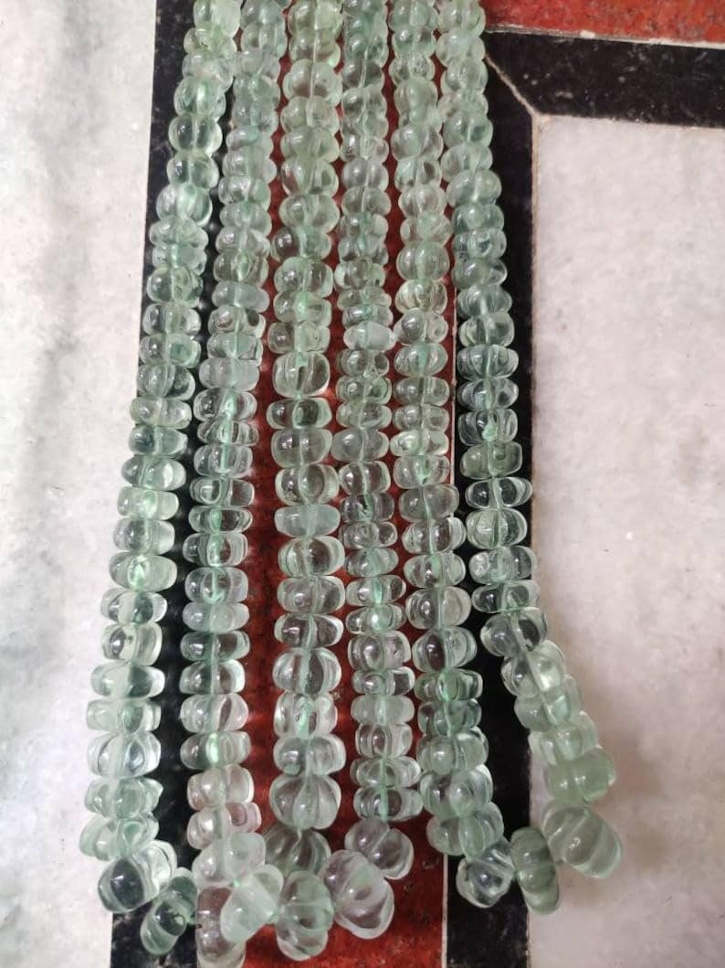 Натуральный флюорит, гладкие бусины-арбузы, 6.5-12 мм, нить длиной 20 см, фото №3