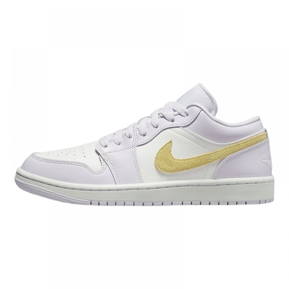 Кроссовки Jordan 1 Low Barely Grape (W) Размер 36.5, фото №1