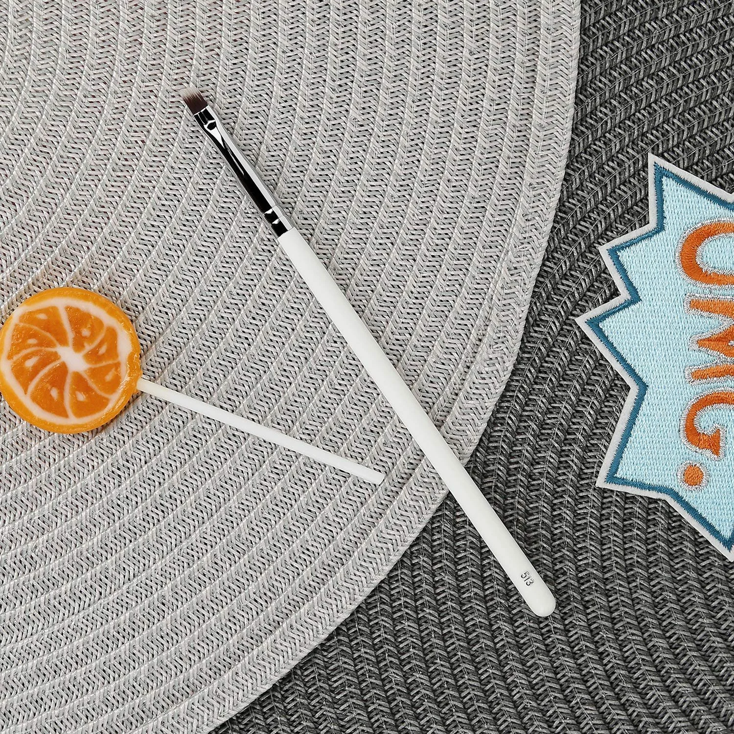 Пензлі T4B ILU Series 500 для брів, вій, повік та підводки (513), фото №5 Пензлі T4B ILU Series 500 для брів, вій, повік та підводки (513), фото №5