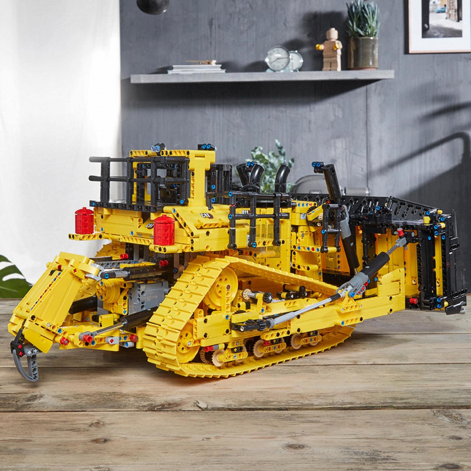 Конструктор Lego Technic 42131 з дистанційним керуванням дорожній каток Cat D11 Bulldozer для дорослих RC Car, фото №3