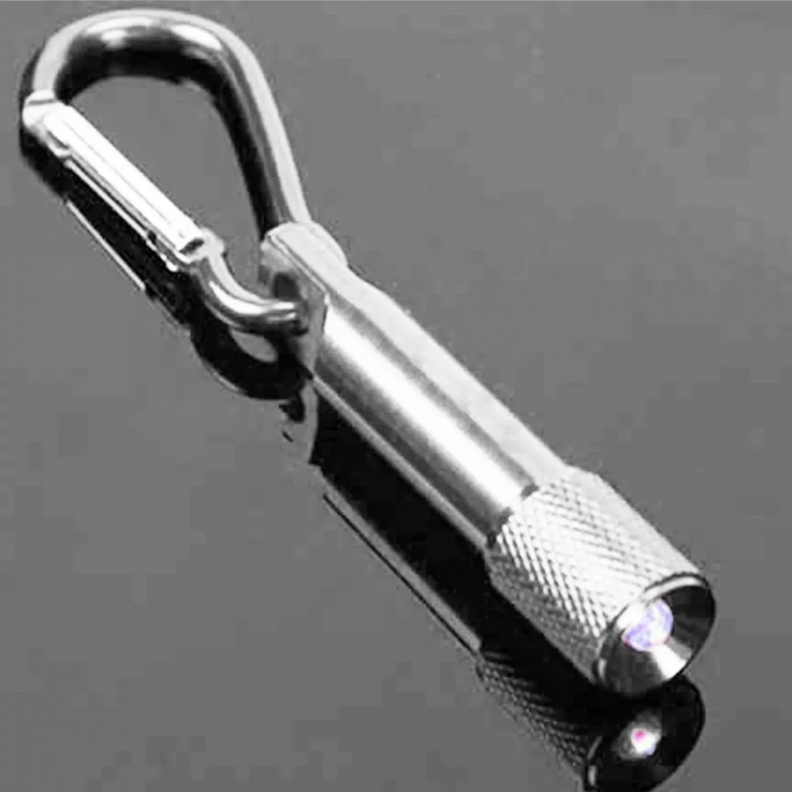 Фонарик-брелок портативный LED Ultra-Light для кемпинга, походов, фото №3 Фонарик-брелок портативный LED Ultra-Light для кемпинга, походов, фото №3