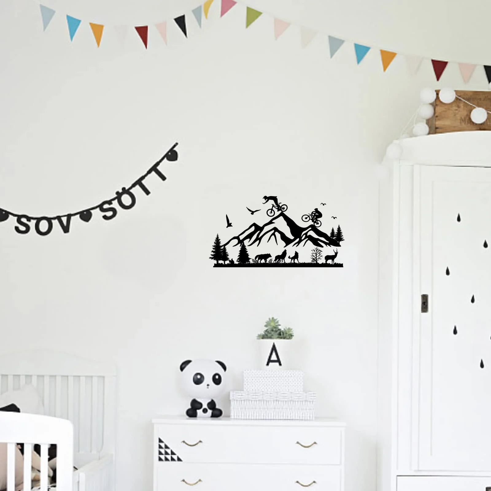 Наклейки на стіну SUPERDANT Гірський велосипед Тварини та ліс 2 аркуші 35 x 59 см Чорні, фото №4