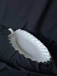 Сервіровочна тарілочка Листочок 1 шт - Фото 1