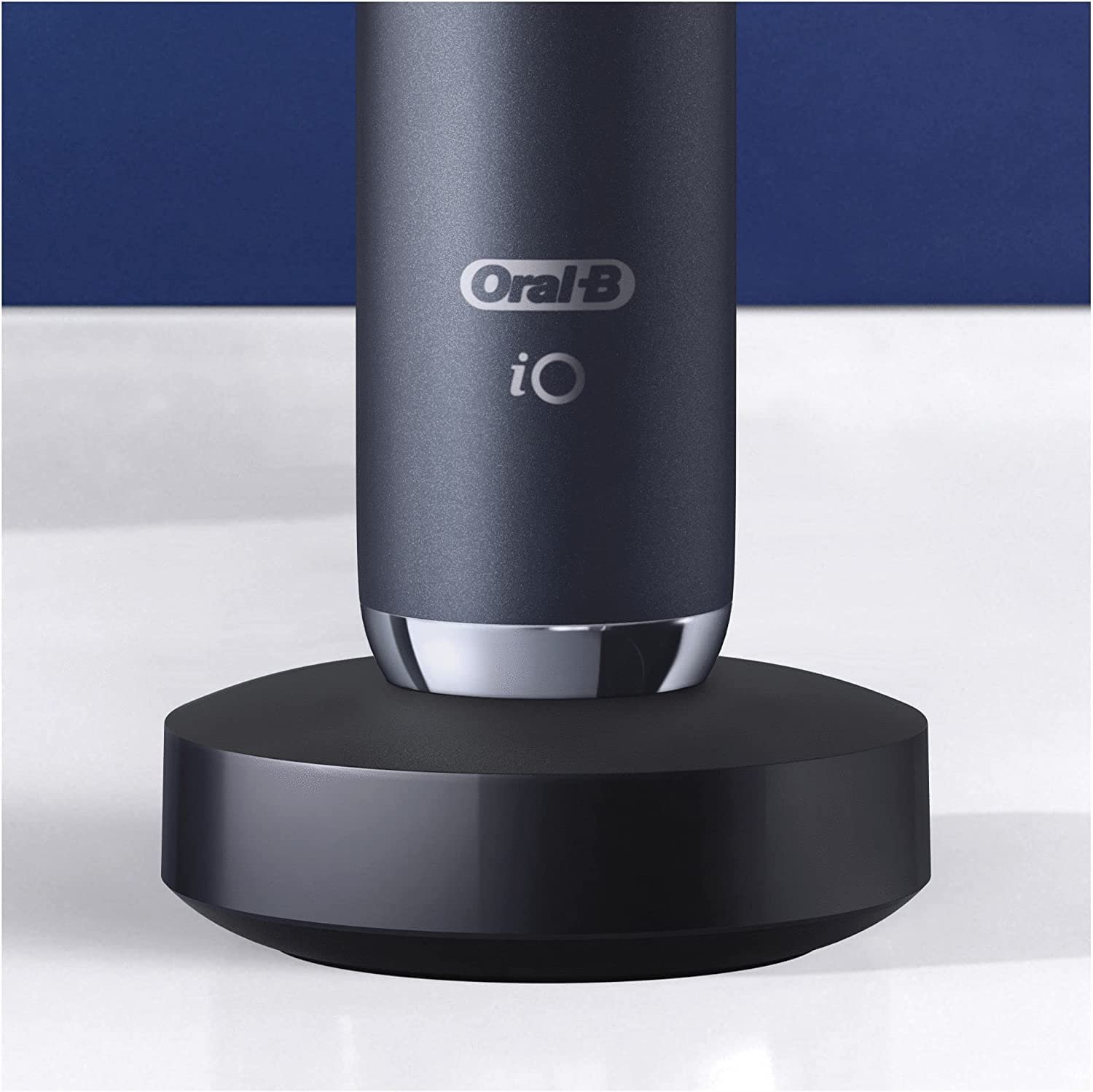 Зубная щетка электрическая Oral-B iO Series 9 с искусственным интеллектом, перезаряжаемая, 1 основное устройство, 1 насадка и 1 дорожный футляр, черная, фото №7