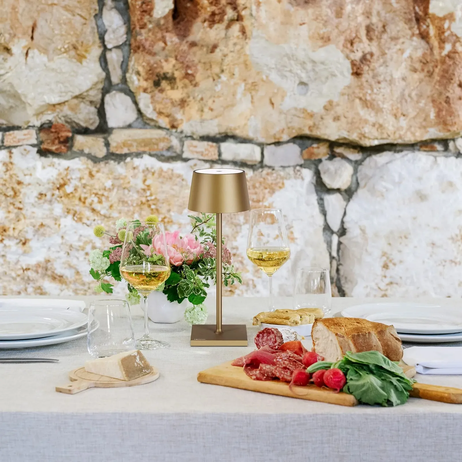 Настільна лампа Stilosa 3 LED акумуляторна IP54 темно-золота, фото №4