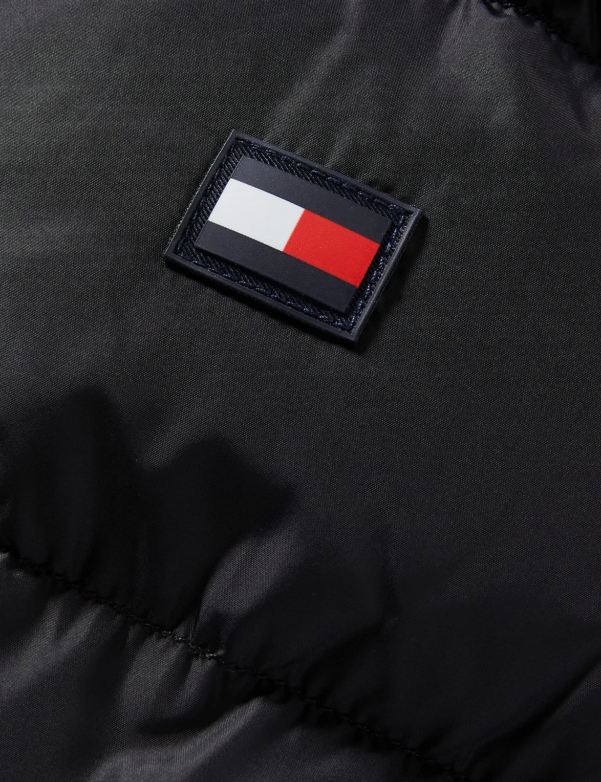 Пуховик Tommy Hilfiger для мальчиков, фото №4 Пуховик Tommy Hilfiger для мальчиков, фото №4