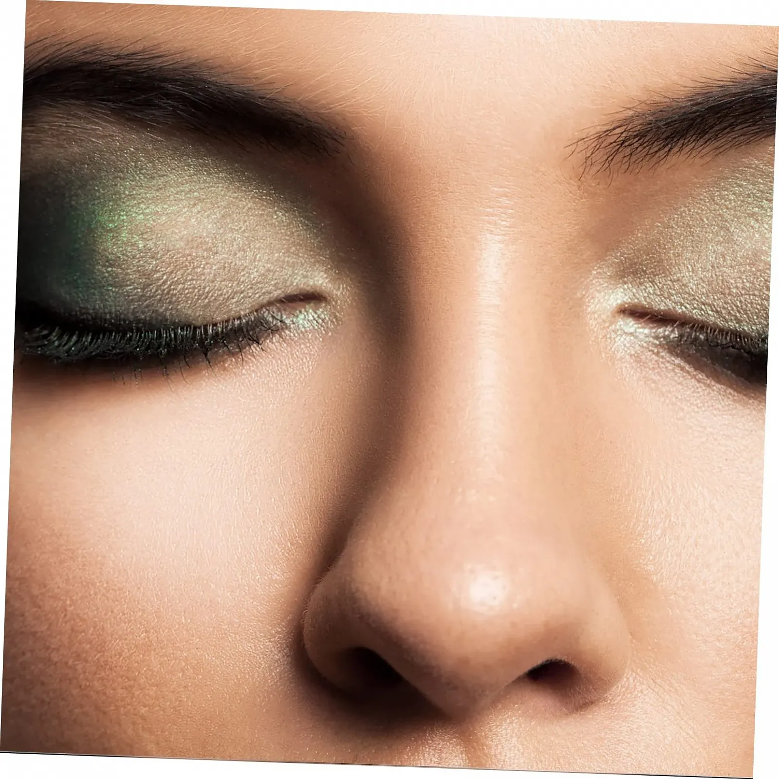 Набор теней для век minkissy, с блестками, стойкие, фото №7 Набор теней для век minkissy, с блестками, стойкие, фото №7