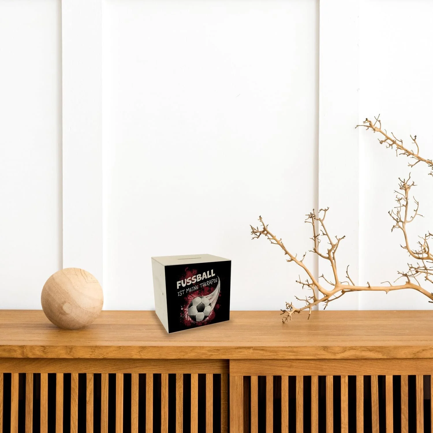 Скарбничка дерев'яна Football is My Therapy з футбольним мотивом, фото №4