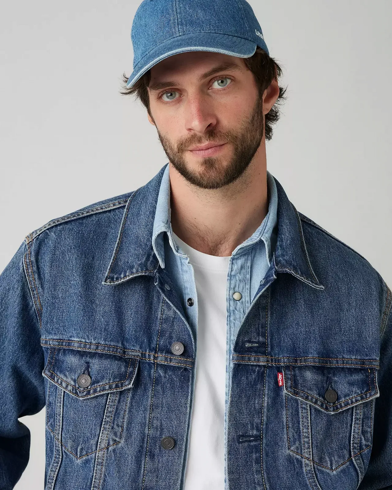 Чоловіча джинсова куртка Levis - Relaxed Fit Trucker Waterfalls - XS, фото №4