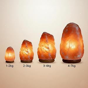 Соляна лампа Натуральна рожева сіль Дерев'яна основа 4-7 кг synthetic.ua - Фото 1