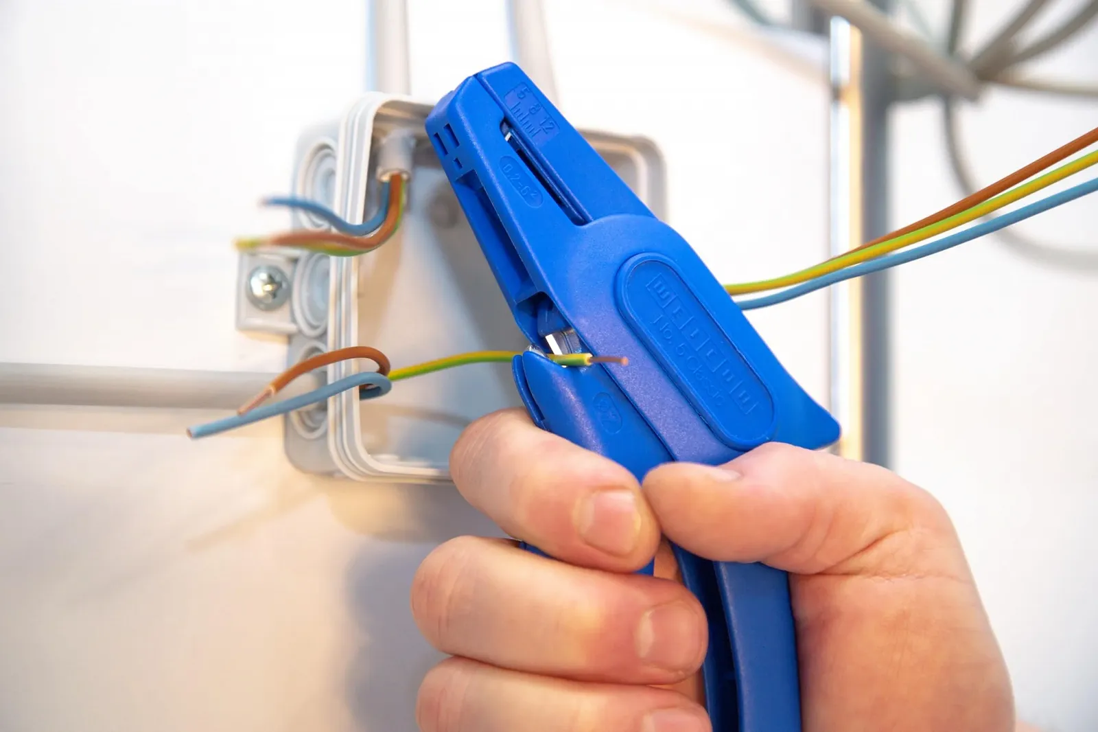 Стриппер WEICON Tools No. 5 Classic автоматический 0,2 - 6 мм², фото №2