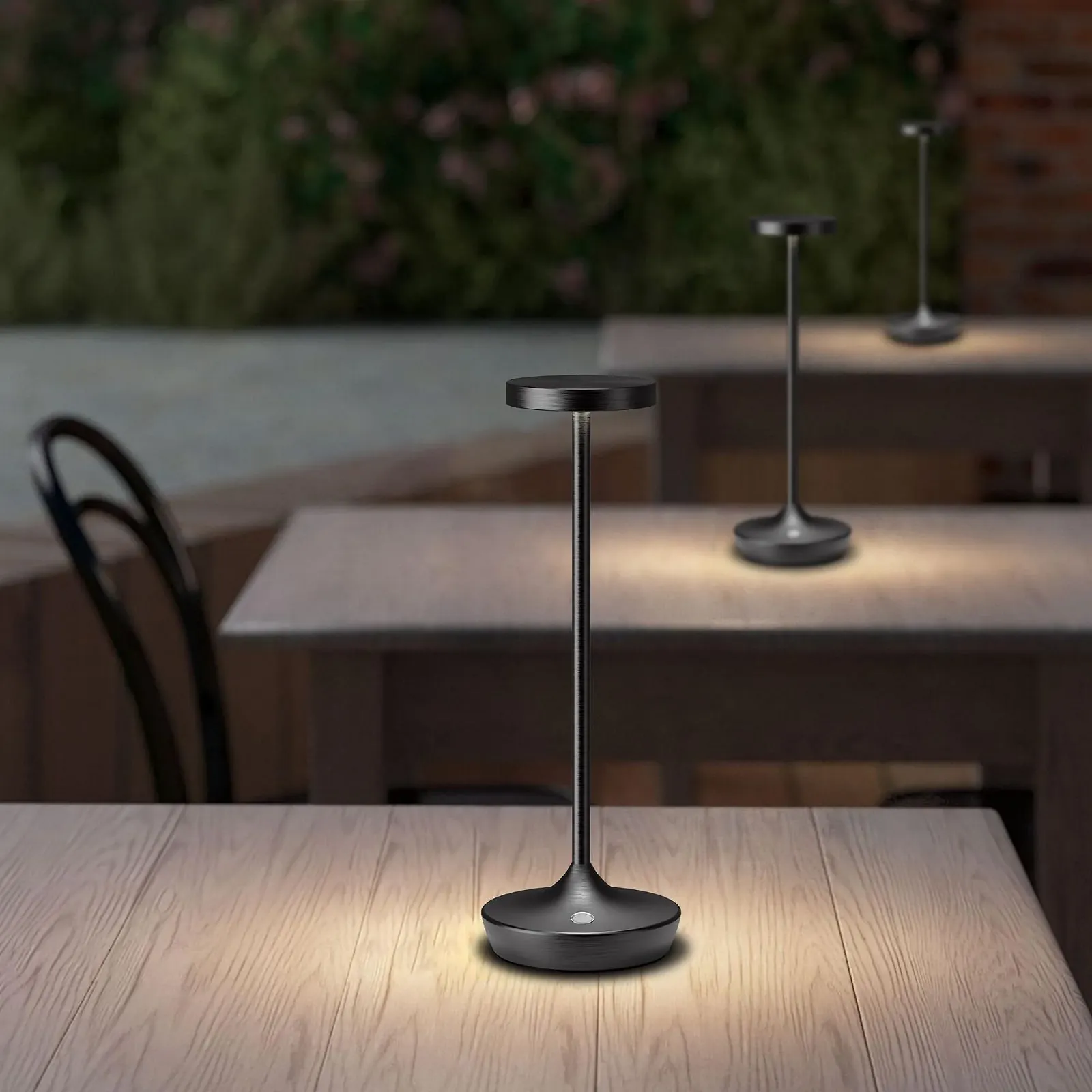 Настільна лампа LED Wireless 6000 мАг 3 кольори IP54 Чорна, фото №2