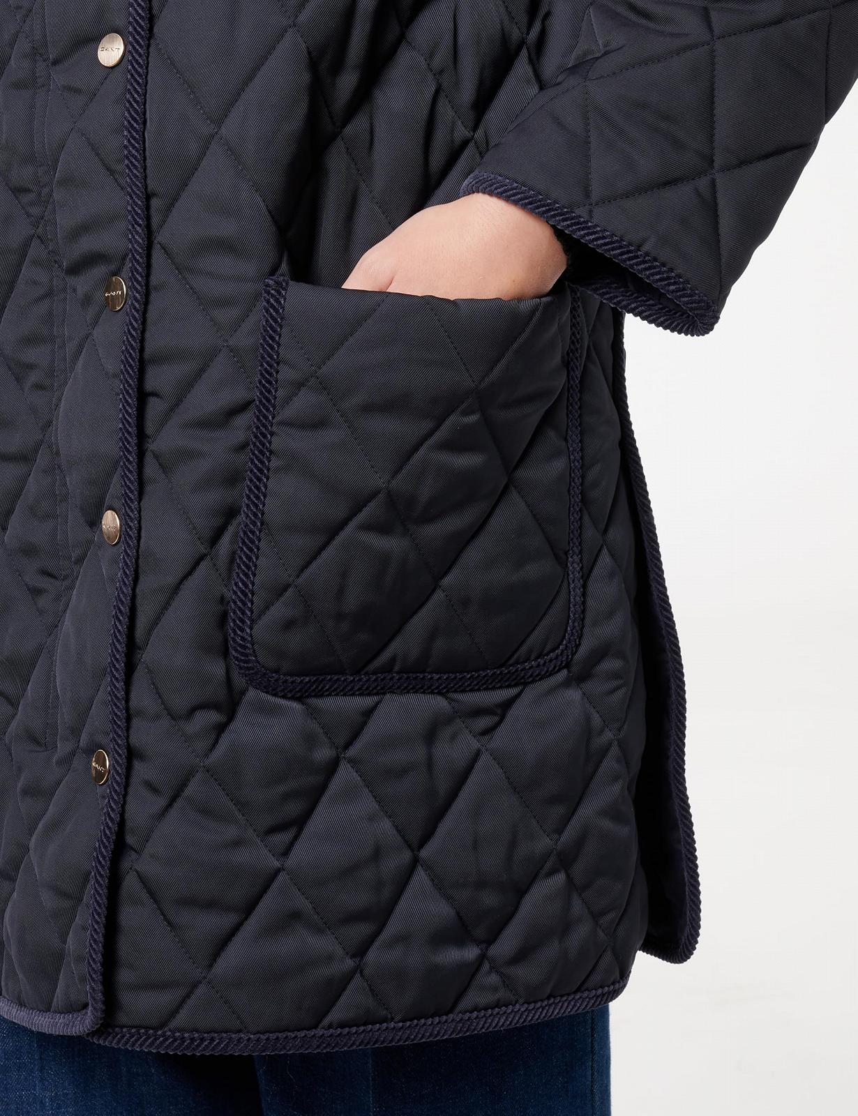Жіноче стьобане пальто GANT з деталями з корду, фото №4 Жіноче стьобане пальто GANT з деталями з корду, фото №4