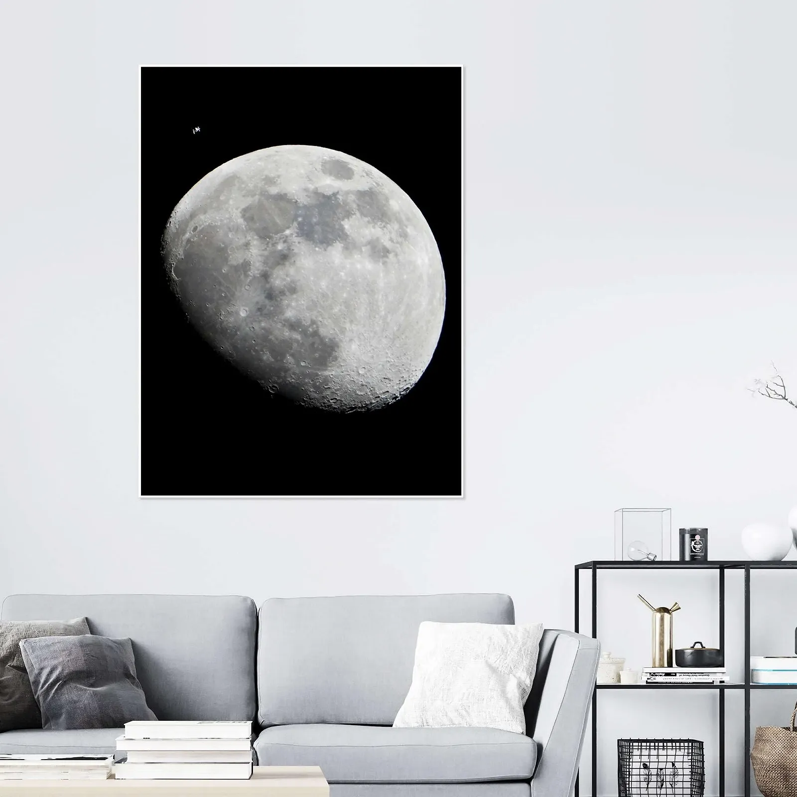 Постер NASA ISS and the Moon 50 x 70 см черный, фото №6