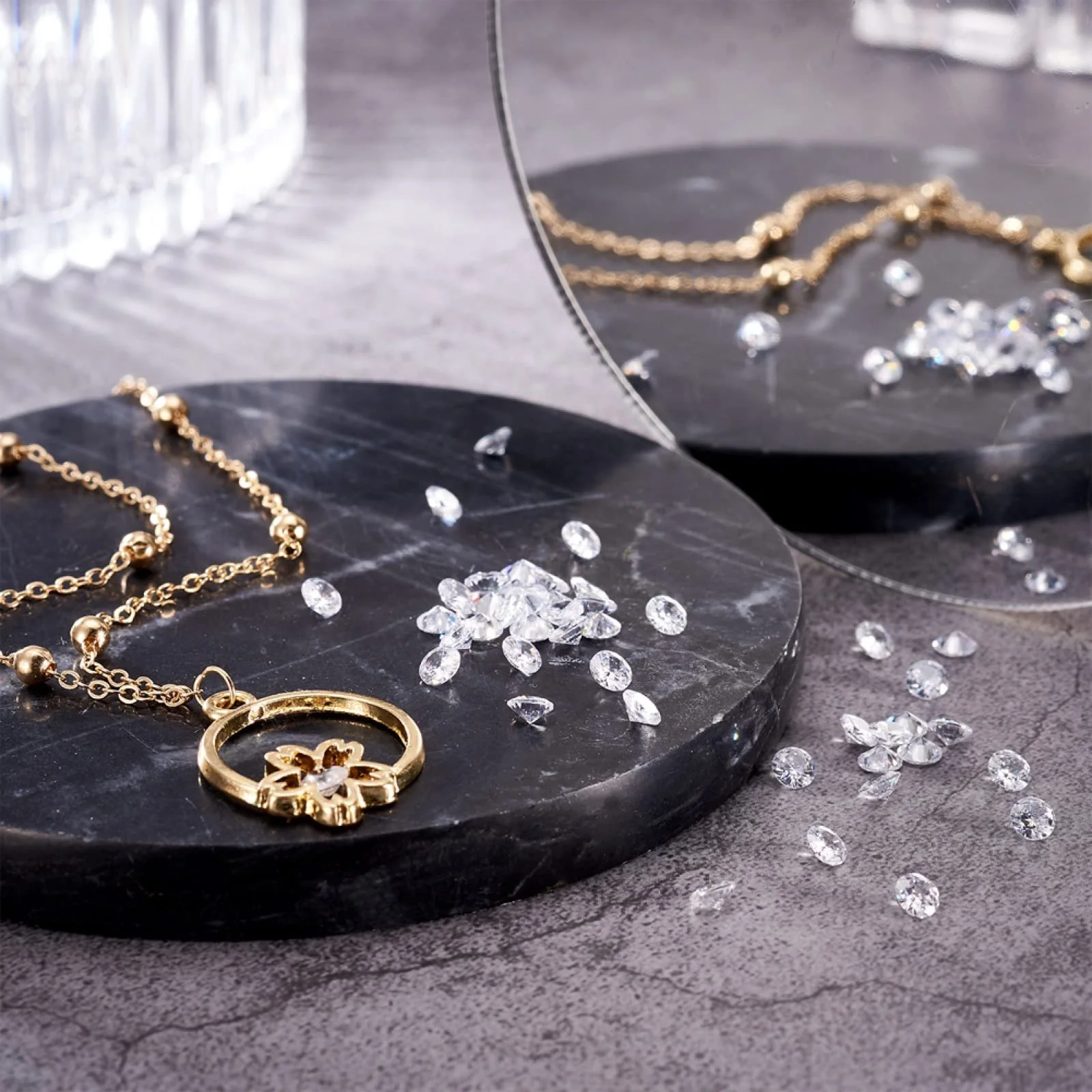 Циркониевые кабошоны Прозрачный 4 мм, фото №5