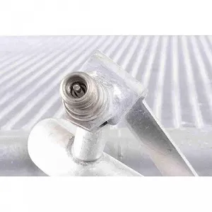 Конденсатор кондиціонера VEMO V15-62-1025 AUDI SEAT synthetic.ua - Фото 1