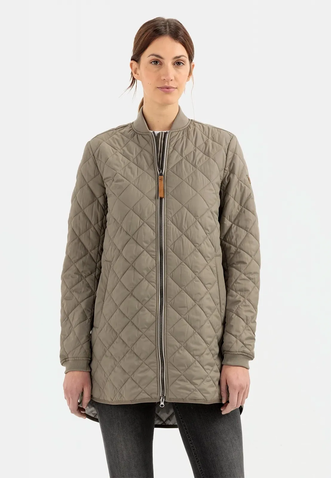 Коротка куртка camel active з переробленого поліестеру, жіноча, фото №3 Коротка куртка camel active з переробленого поліестеру, жіноча, фото №3